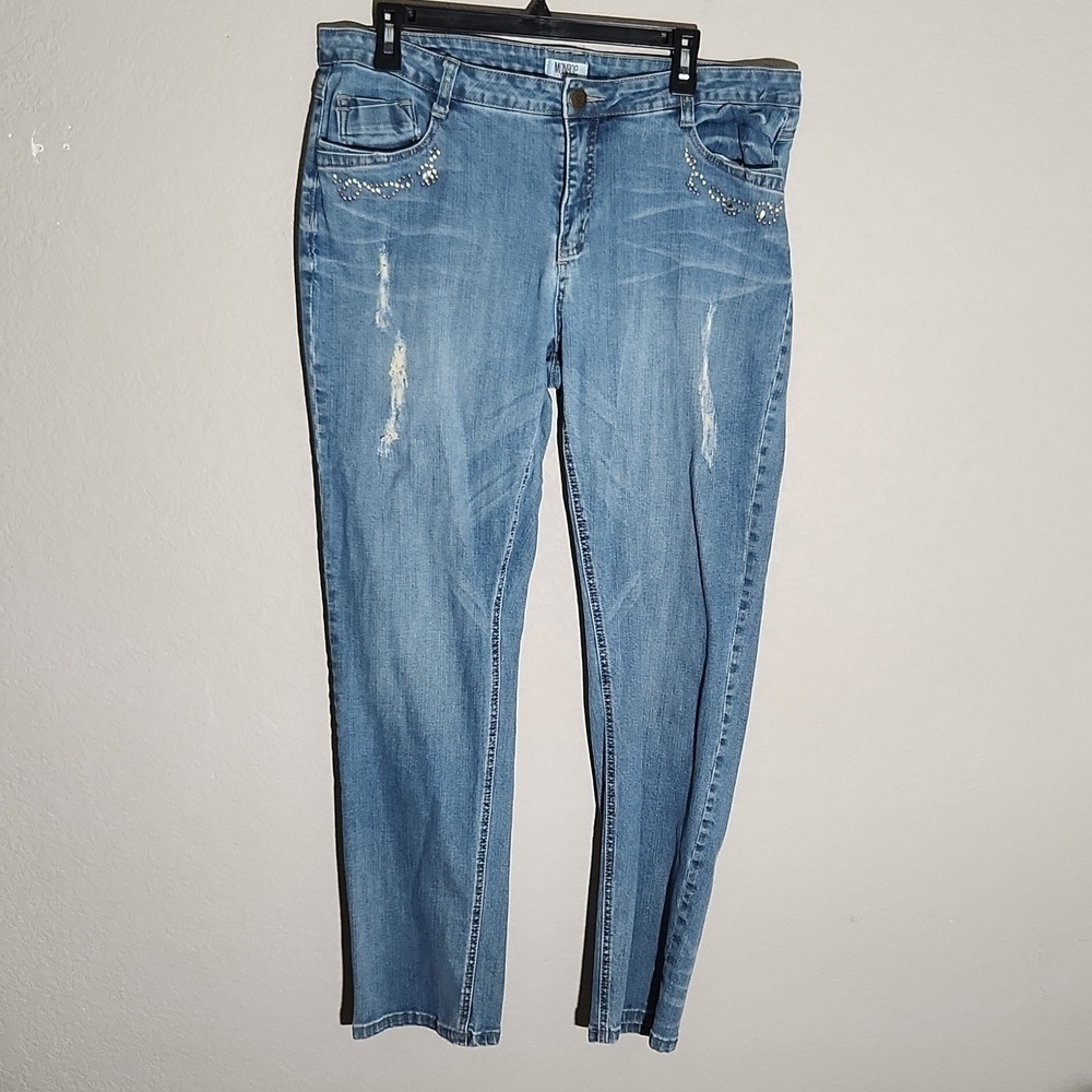 Monroe and Main Jeans Womens size 16 Distressed Cut Out Fray
